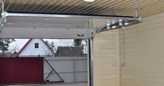 Купить гаражные ворота подъемные Великий Устюг, цена от 3896 руб.