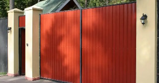 Купить ворота из профнастила Великий Устюг, цена от 4103 руб.